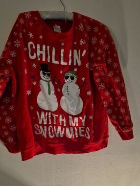 Red Christmas Sweatshirt - "Chillin' With My Snowmies"